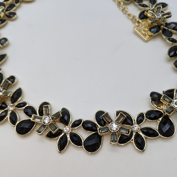 Anne Klien Gold-tone/ Black Necklace and Earrings 2pc Jewelry Set - Picture 10 of 16